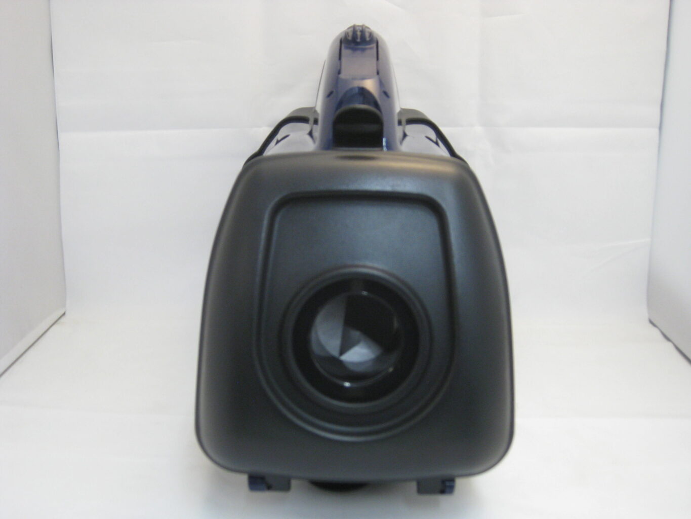 Sanitaire professional Canister Vacuum S3681D (new, open box) White