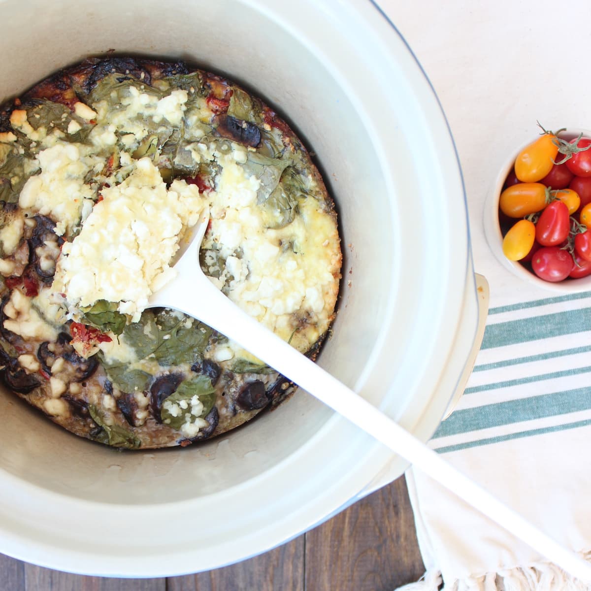Gluten Free Crockpot Breakfast Casserole