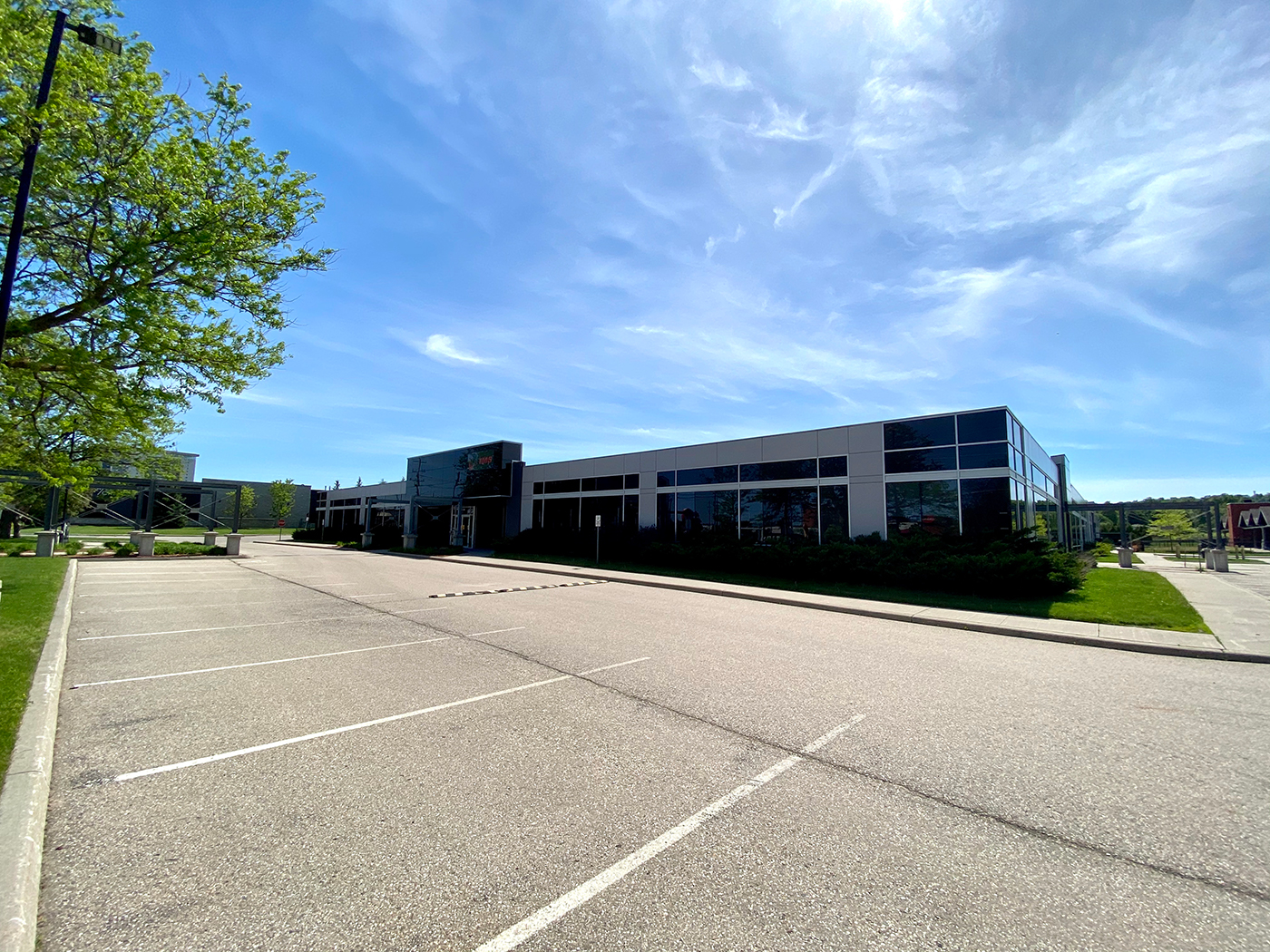 435 King St N Waterloo Whitney & Company Commercial Real Estate Services