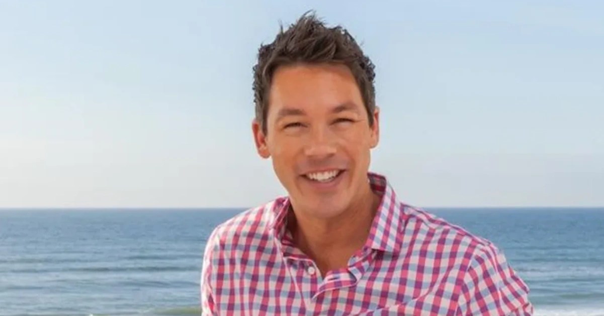 David Bromstad HGTV Star's Design Journey and Color Expertise WhizWeekly