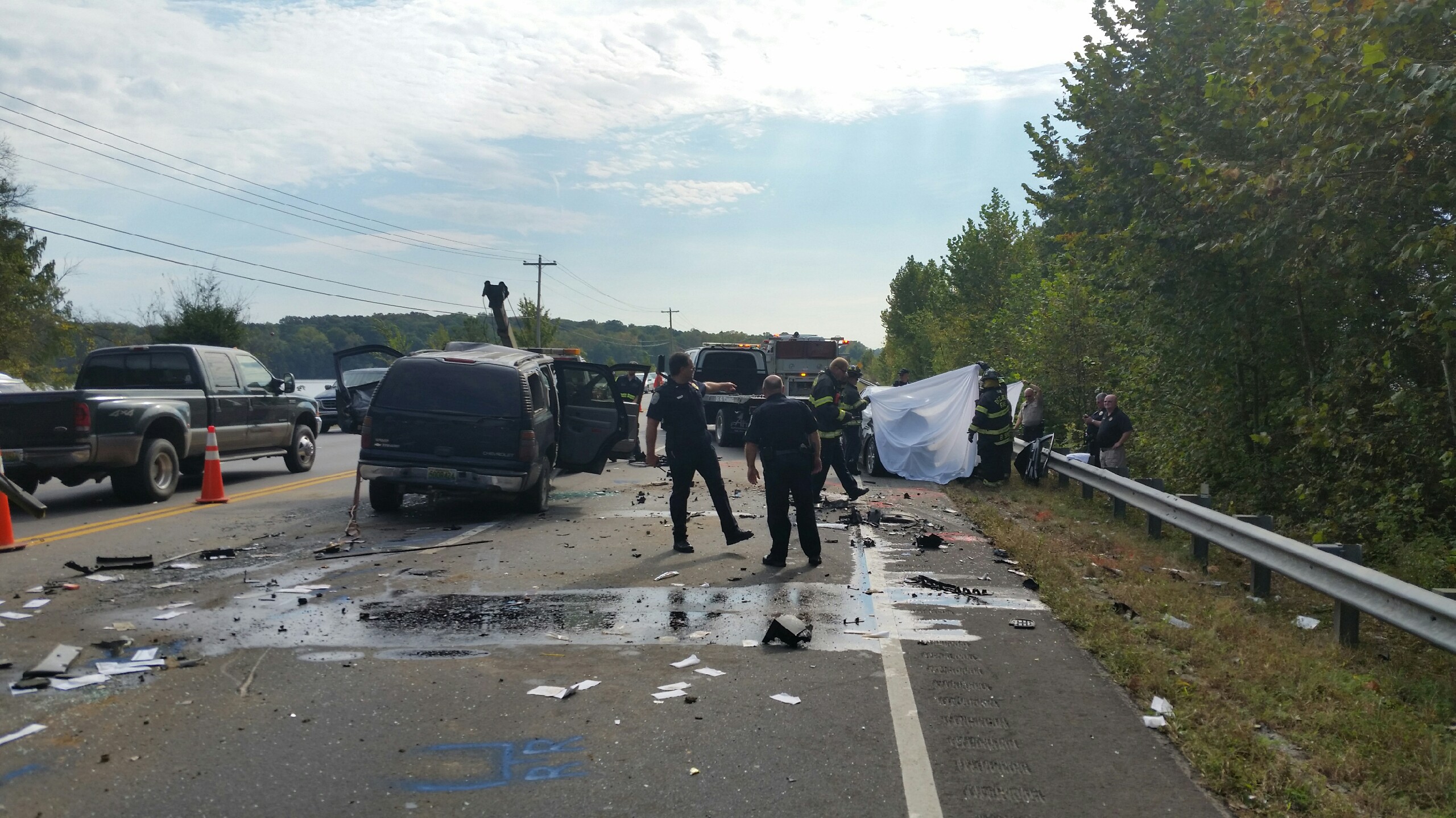 One killed, one hospitalized after fatal Decatur wreck