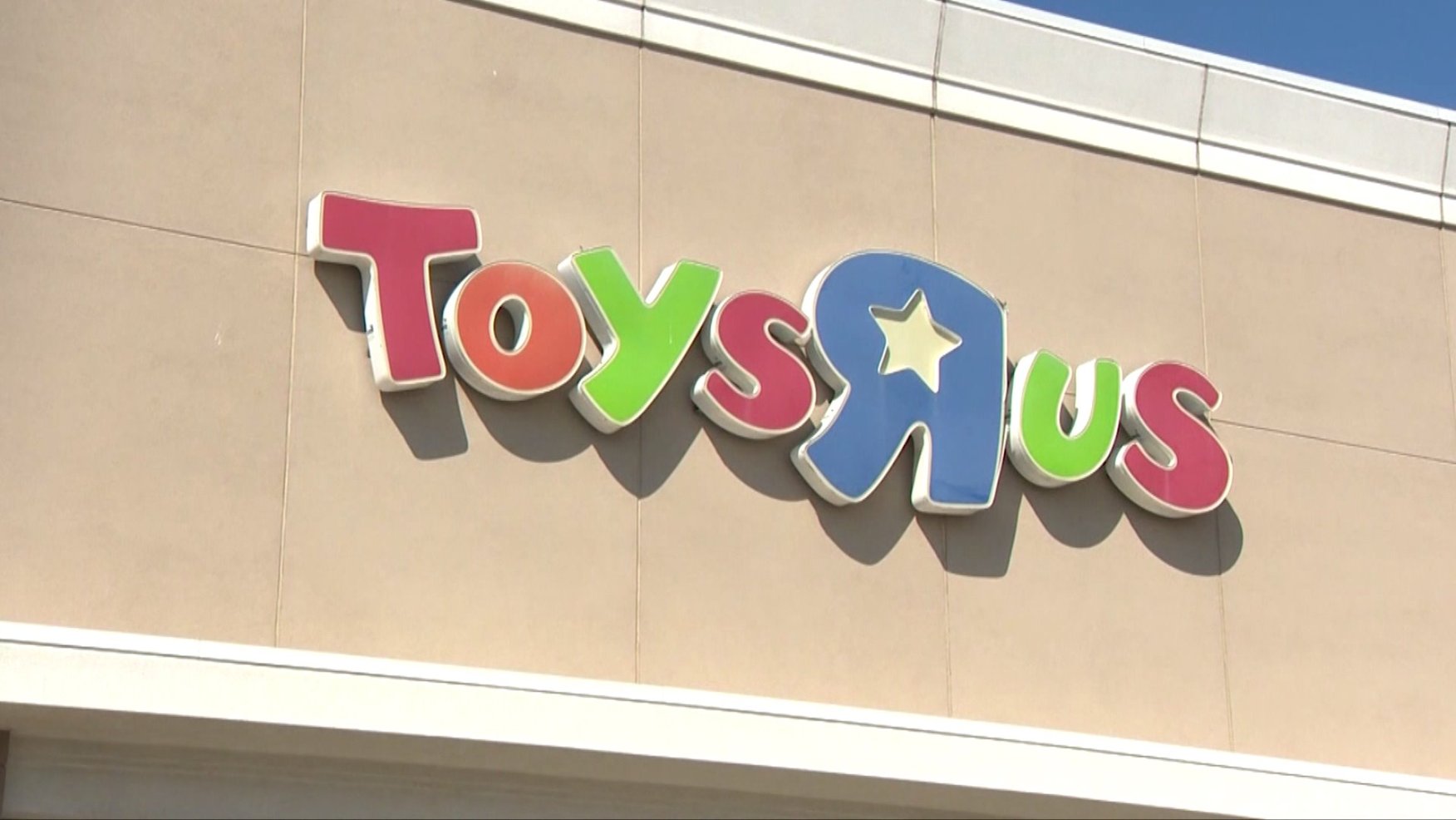 Goodbye, Geoffrey Toys R Us is closing its last stores Friday