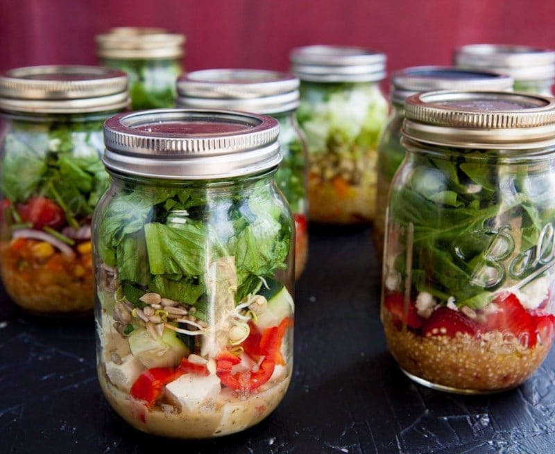 SaladInAJar 101 How to Make Mason Jar Salads + 4 FoolProof Salad