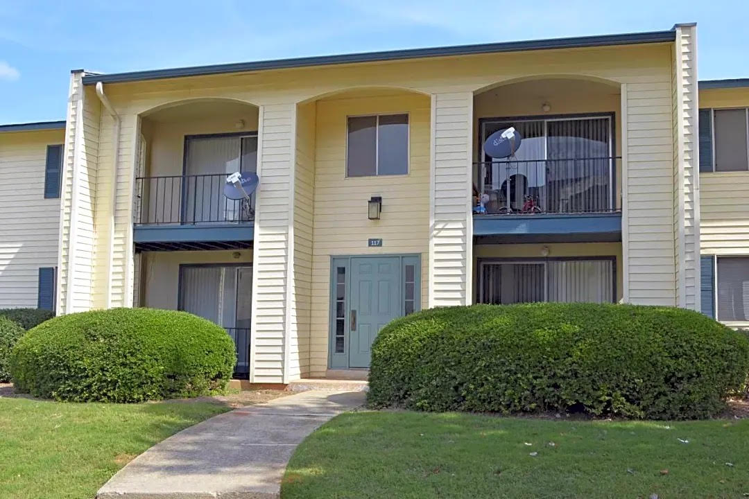 Greenville Housing Fund acquires large Greenville complex Who's On