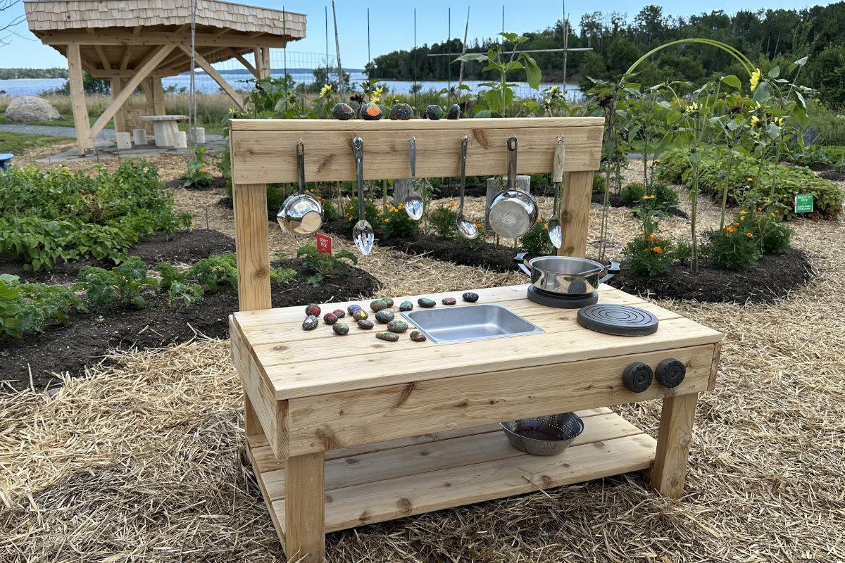 WHRL Milbridge Days Auctions Women for Healthy Rural Living