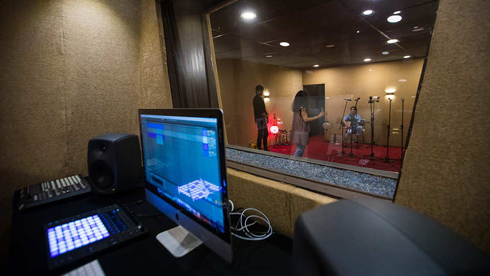 Recording Facility WHR Studios