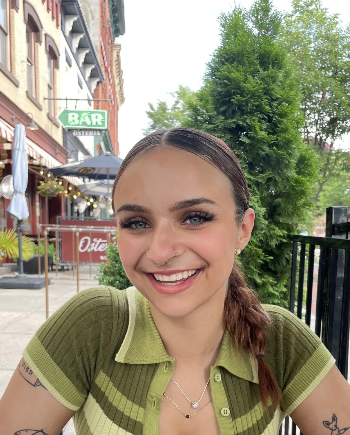 Weedsport Alumna Aubrey Ouderkirk Prepares for Life in the Classroom