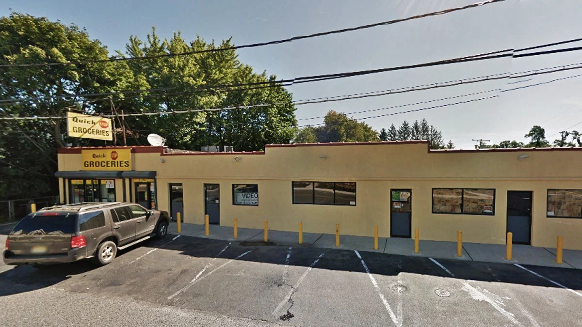 'Clerks' actress Lisa Spoonauer dies in New Jersey at 44 WHYY