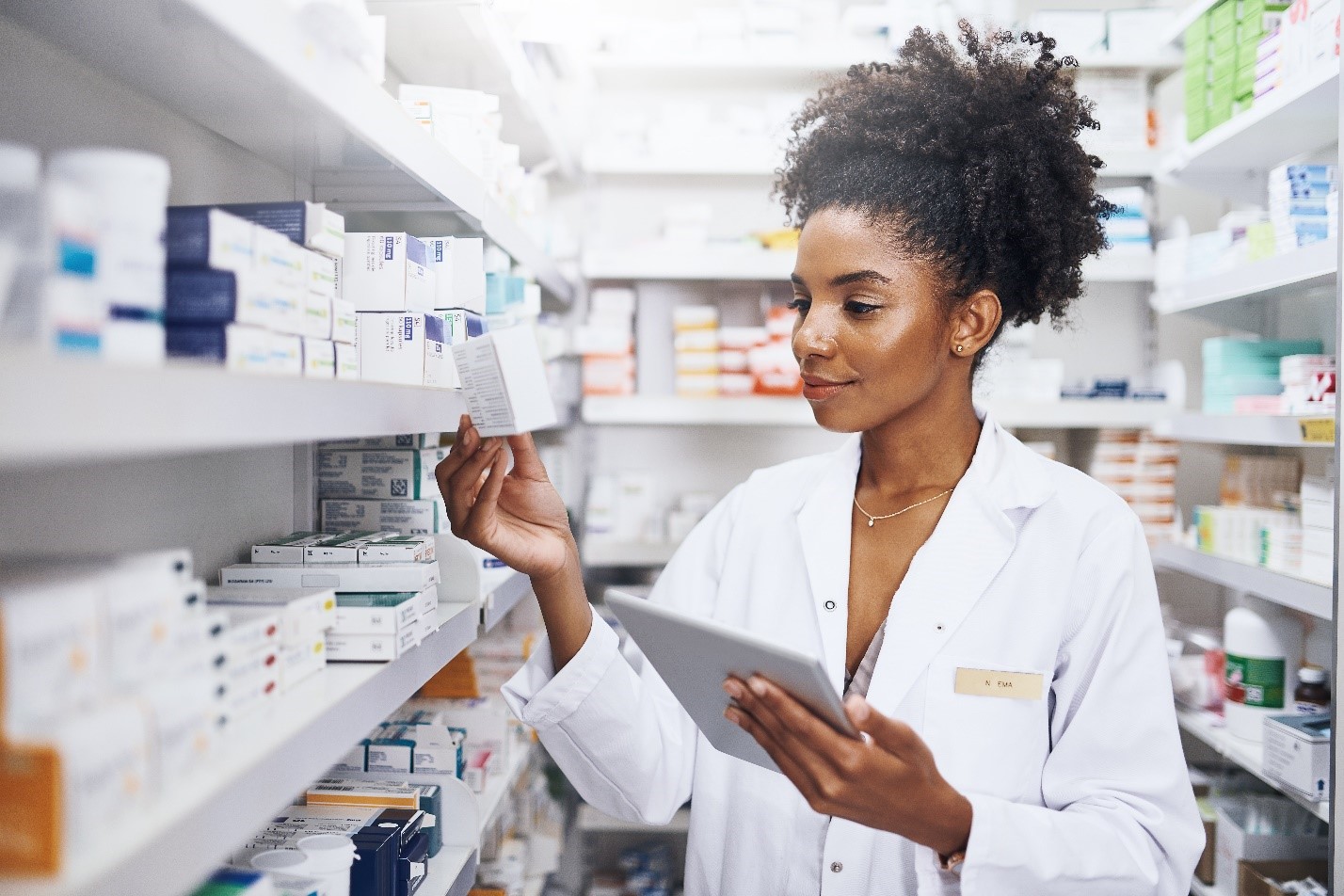 Why are pharmacies and pharmacists an integral part of healthcare