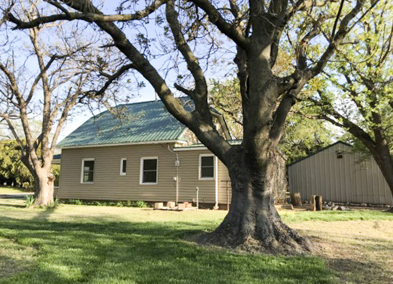Attractive Home on Corner Lots Cleo Springs, Major Co., OK Wiggins