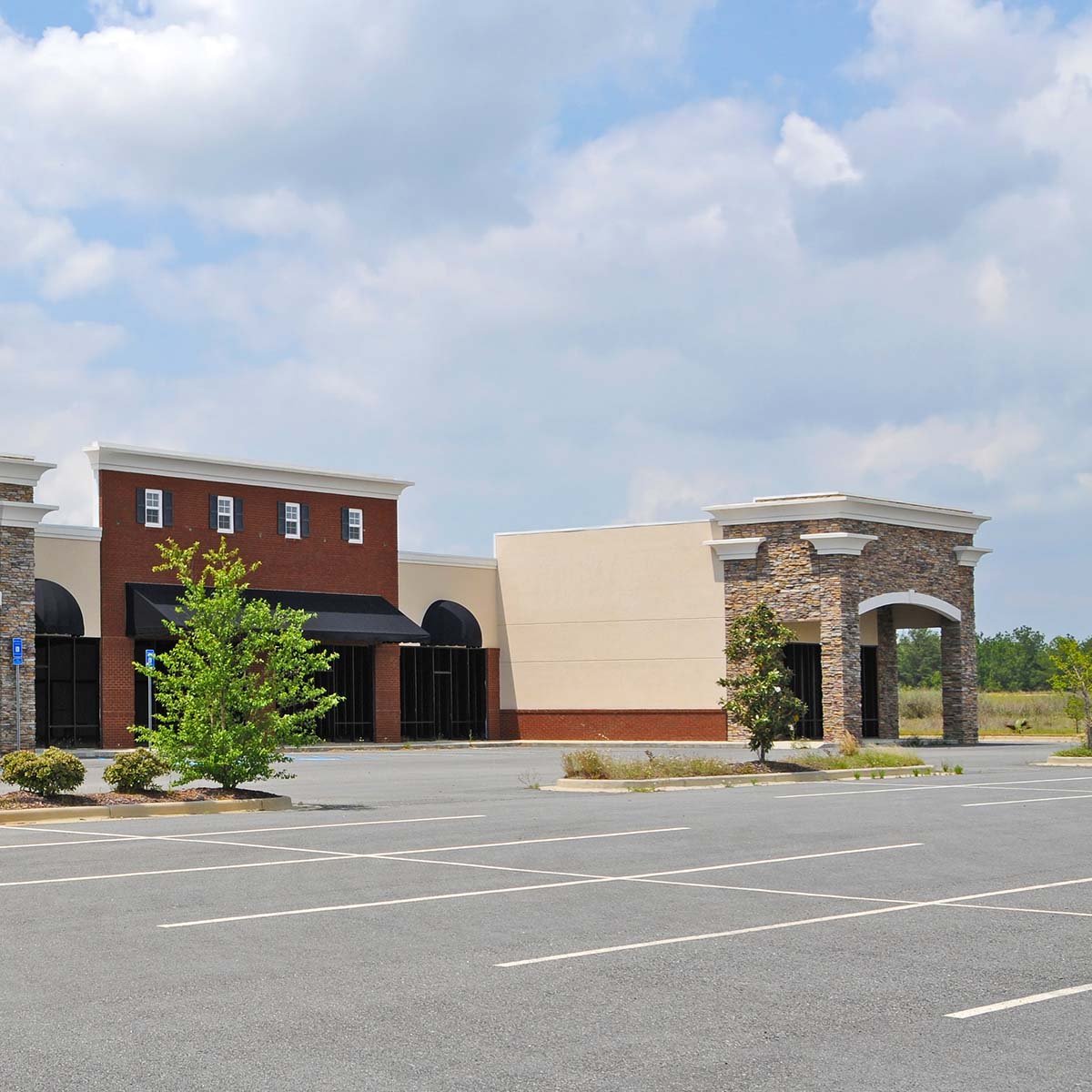 Home Wiggins Auctioneers and Real Estate