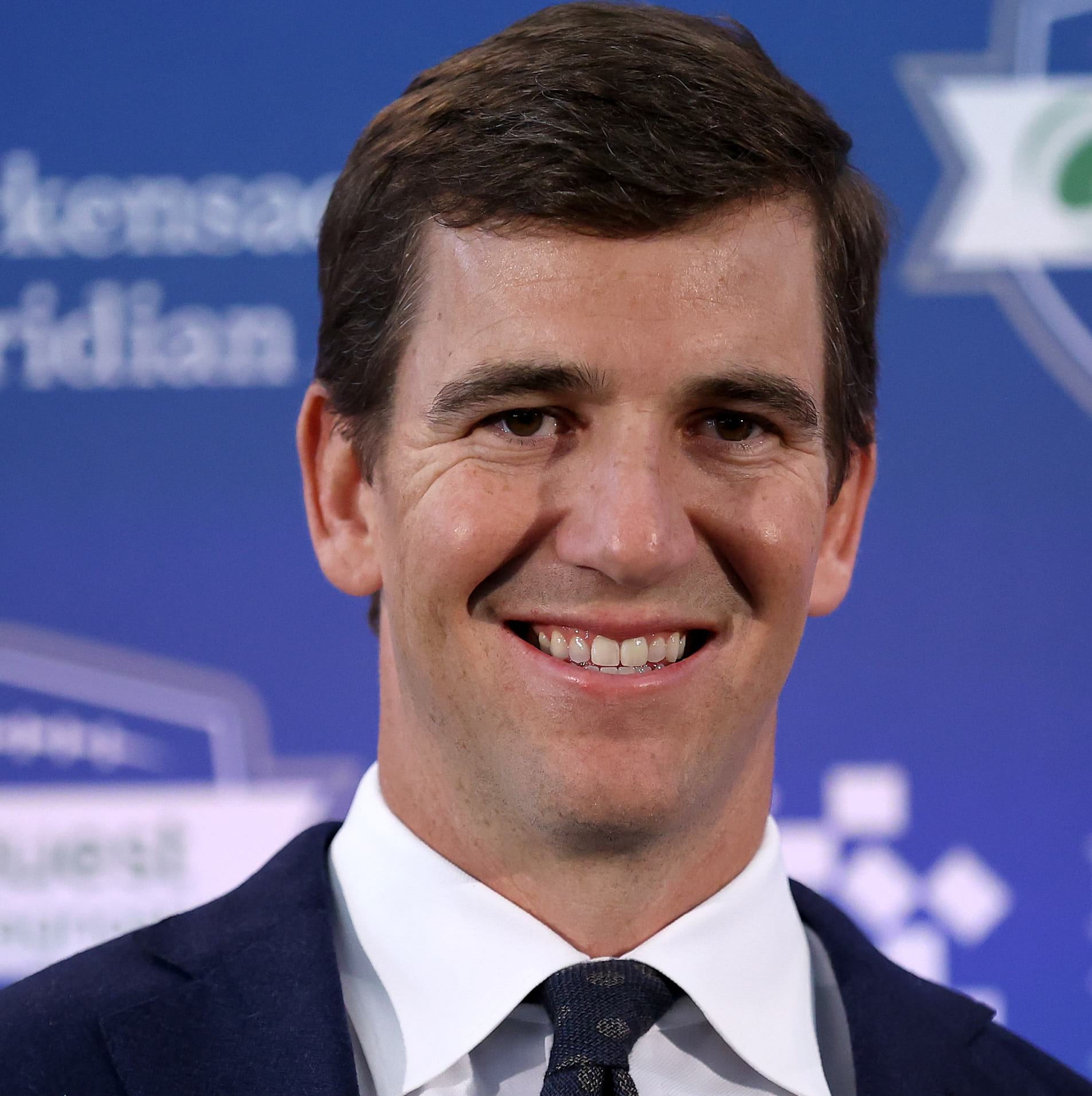 Eli Manning - Birthday, Bio, Born, Age, Height, Family, Career - Wikiake