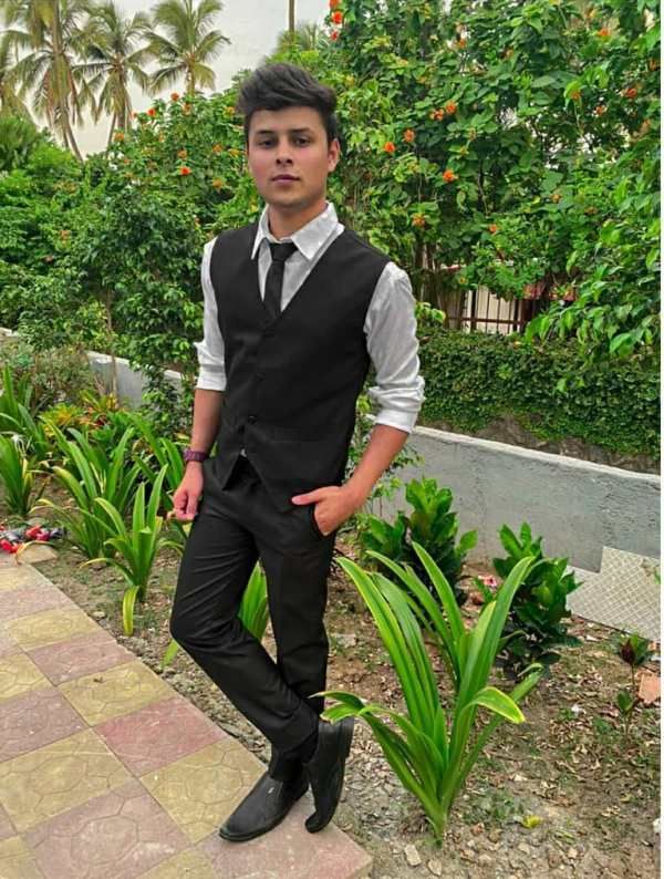 Nitish Bhaluni Wiki, Height, Age, Girlfriend, Family, Biography & More