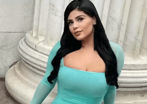 Who is Vianey Frias? Wiki, Biography, Age, Spouse, Net Worth, Fast