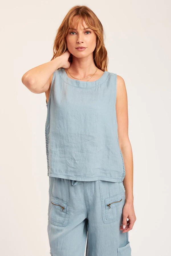 3 Best Legging Outfits for Work by XCVI