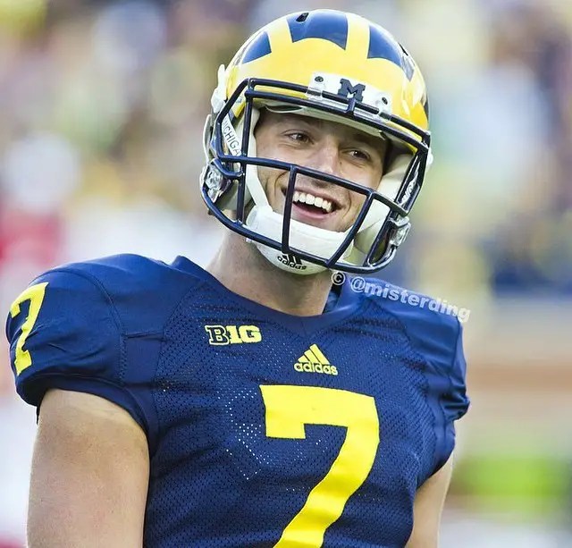 Shane Morris (Footballer) Wiki, Biography, Age, Girlfriends, Family