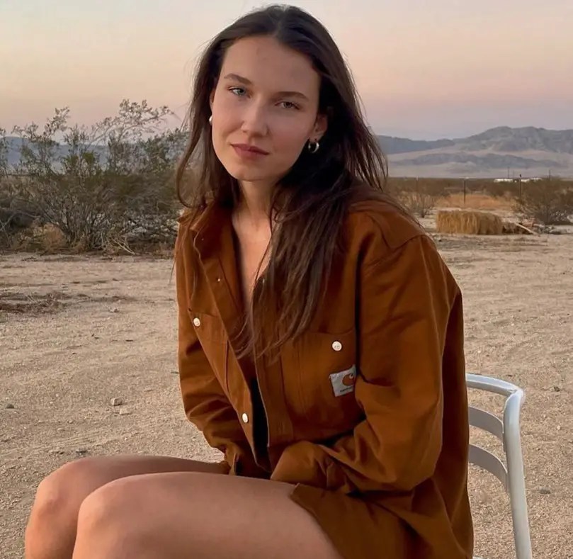 Alay Bowker (TikTok Star) Wiki, Biography, Age, Boyfriends, Family