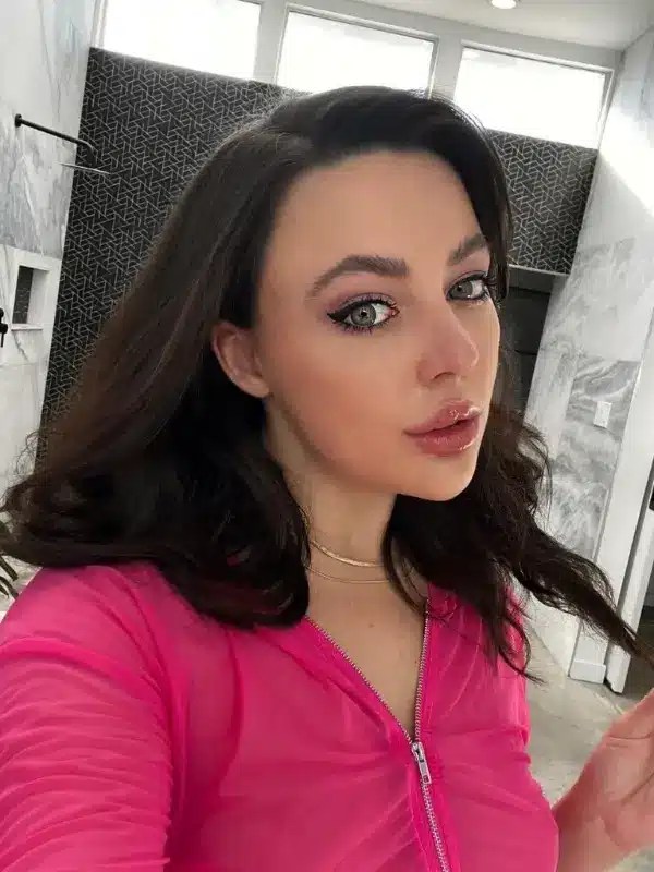 Whitney Wright Wiki & Biography, Age, Height, Weight, Net