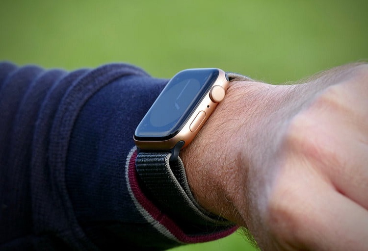 بررسی Apple Watch SE بهترین ساعت هوشمند برای همه مردم ویکی نقد