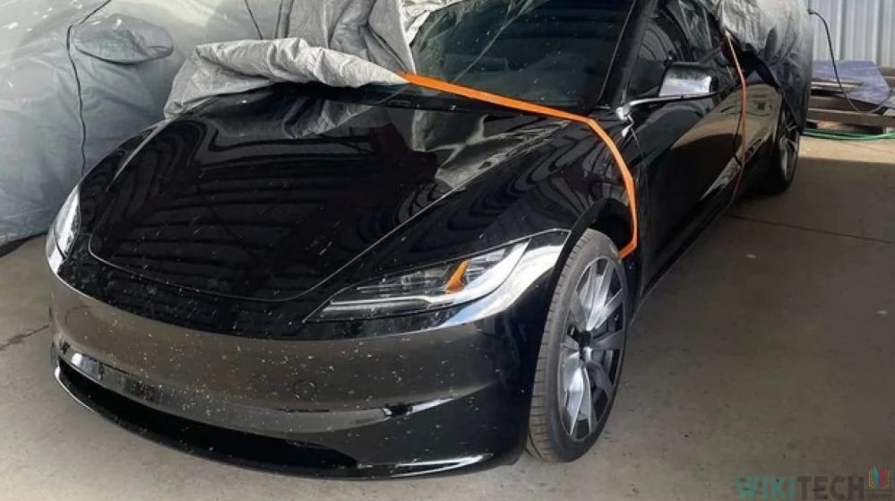 Photo of Bold New Tesla Model 3 Leaked