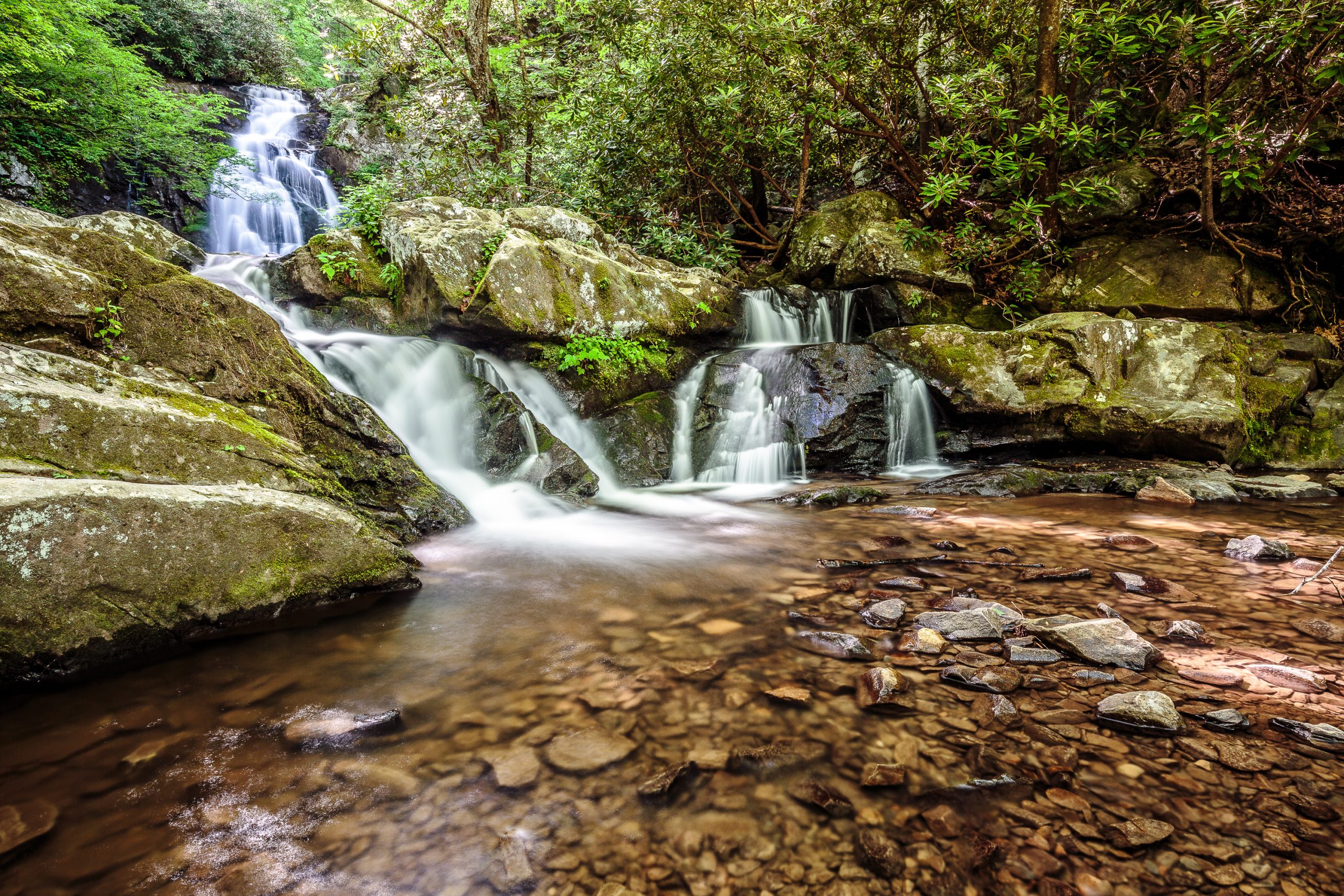 6 Waterfalls near Gatlinburg The Best Ones to Visit Any Time of Year!