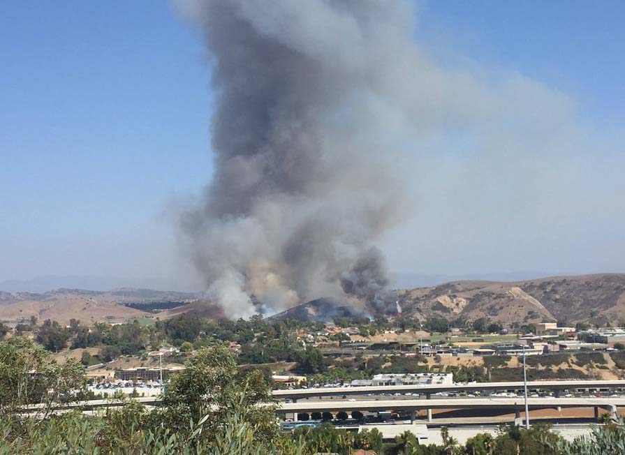 Trabuco fire in Orange Co. Calif. stopped at about 20 acres Wildfire