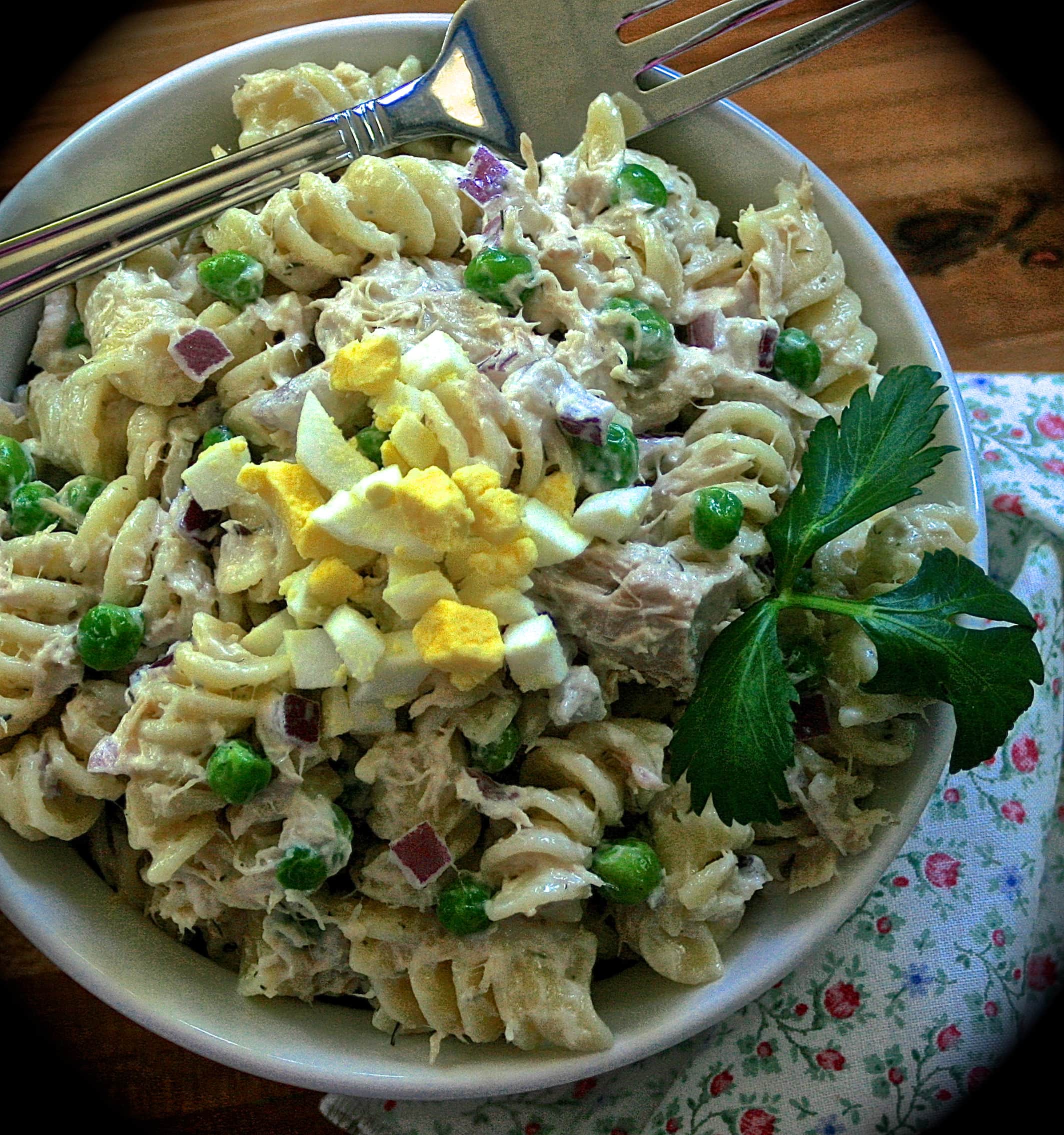 LemonDilled Tuna Pasta Salad with Red Onions and Baby Peas Wildflour