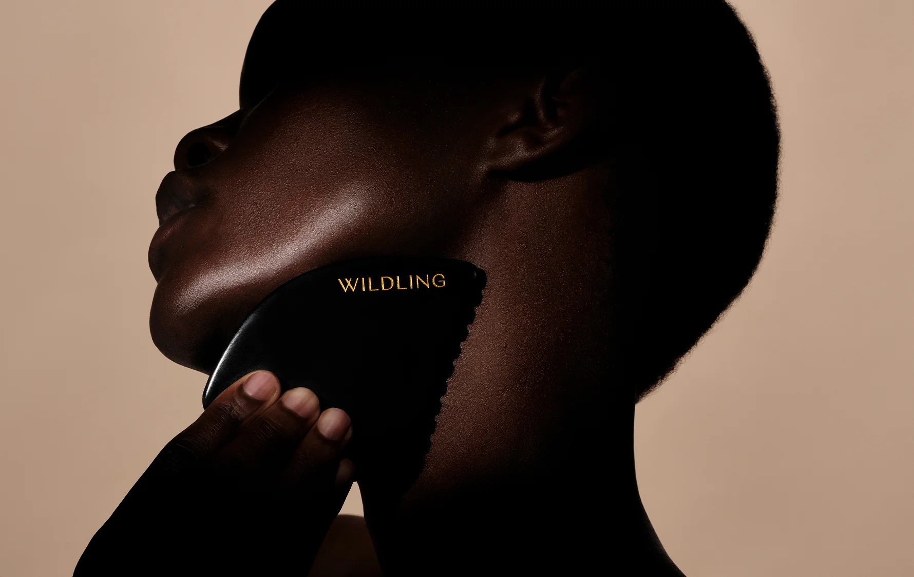 Facial Gua Sha To Sculpt The Jawline Wildling