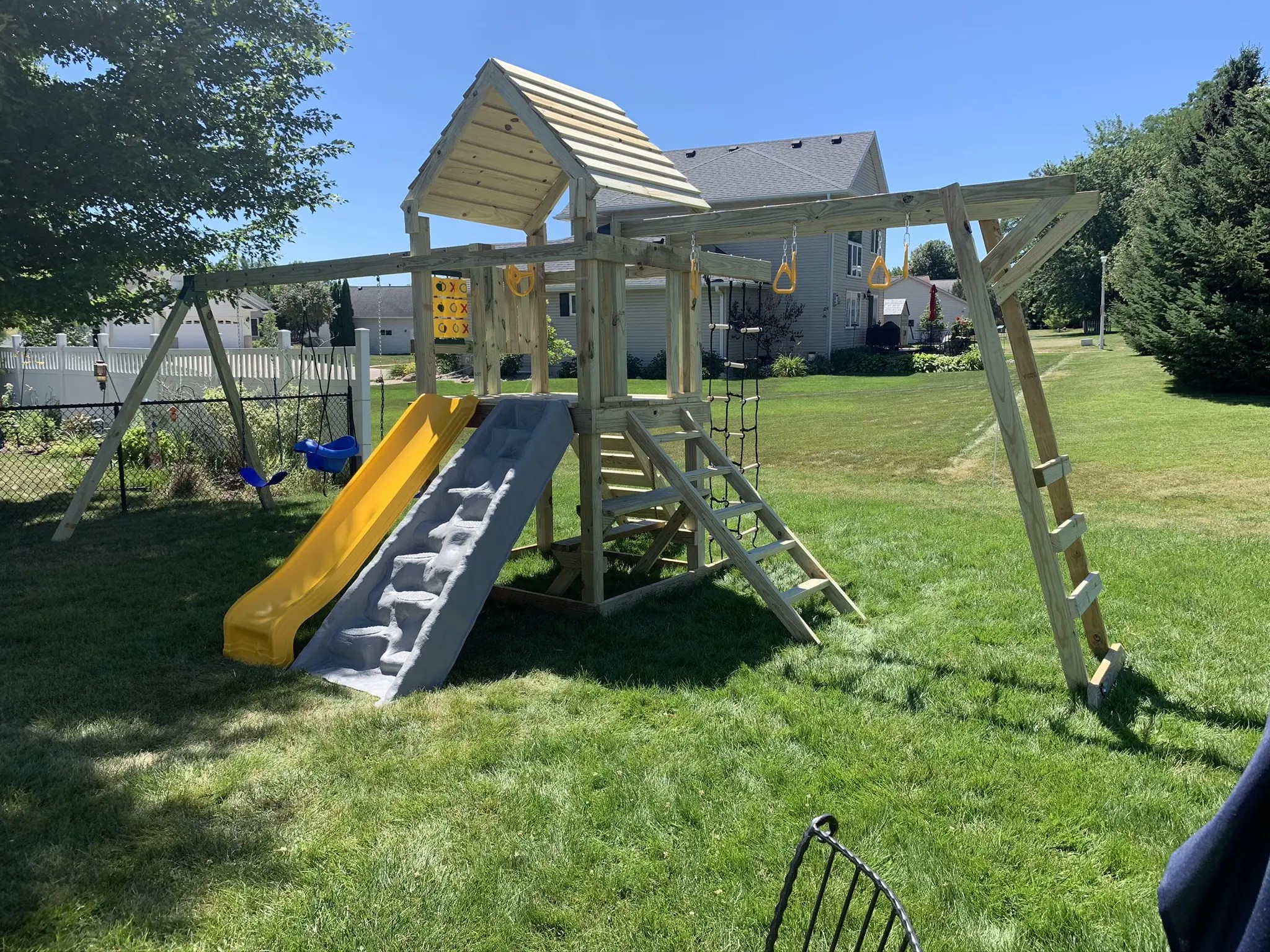 Super Swinger Playset+Monkey Bars, Wood Roof, Tic Tac Toe, Wood & Rock