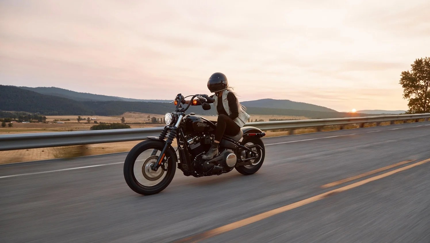 Best Motorcycles For Women Riders Top 20 Picks For Short Riders