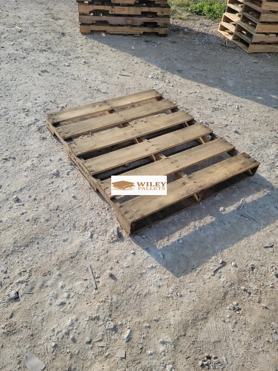 Used Wood Pallets Grade B 48x40 Midland, Texas 79706