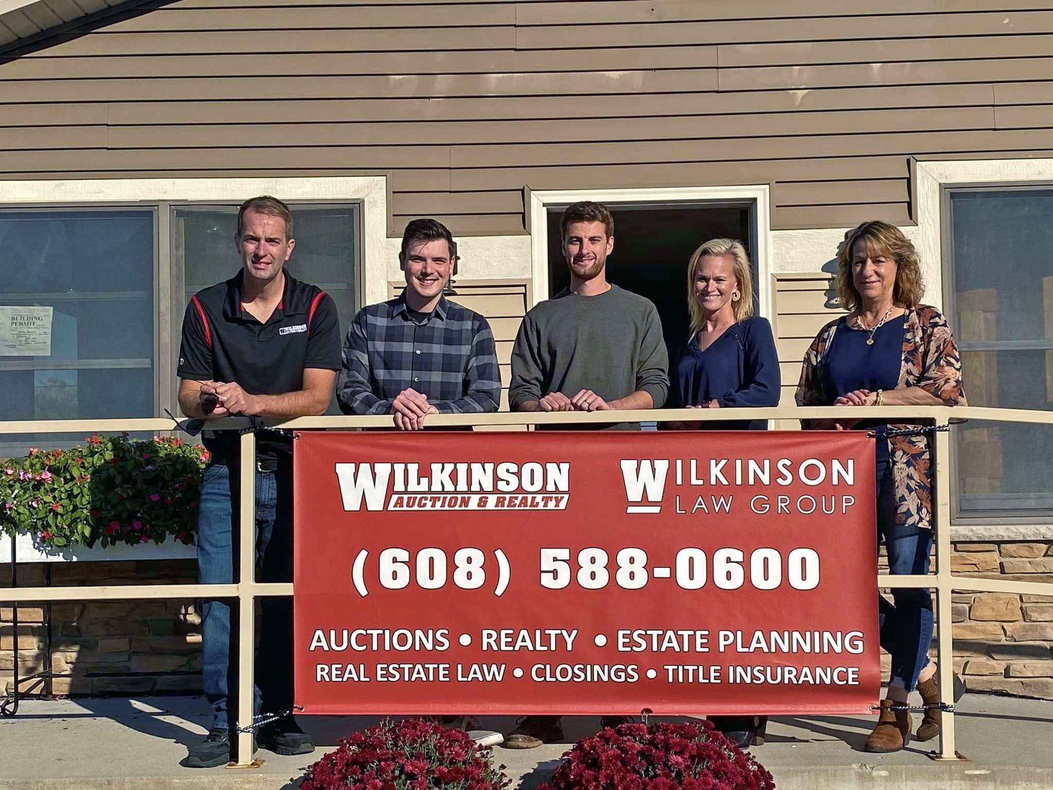 2000 International 4900 Truck Wilkinson Auctions & Realty