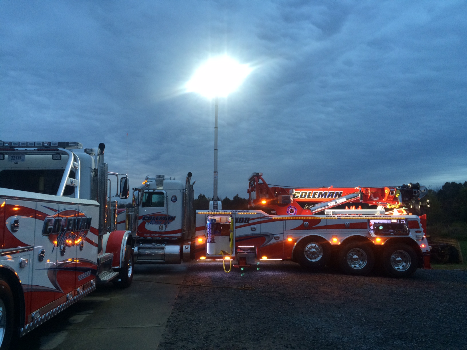 Heavy Duty Towing Light Towers Roof Mount or Vertical Scene Recovery Lighting