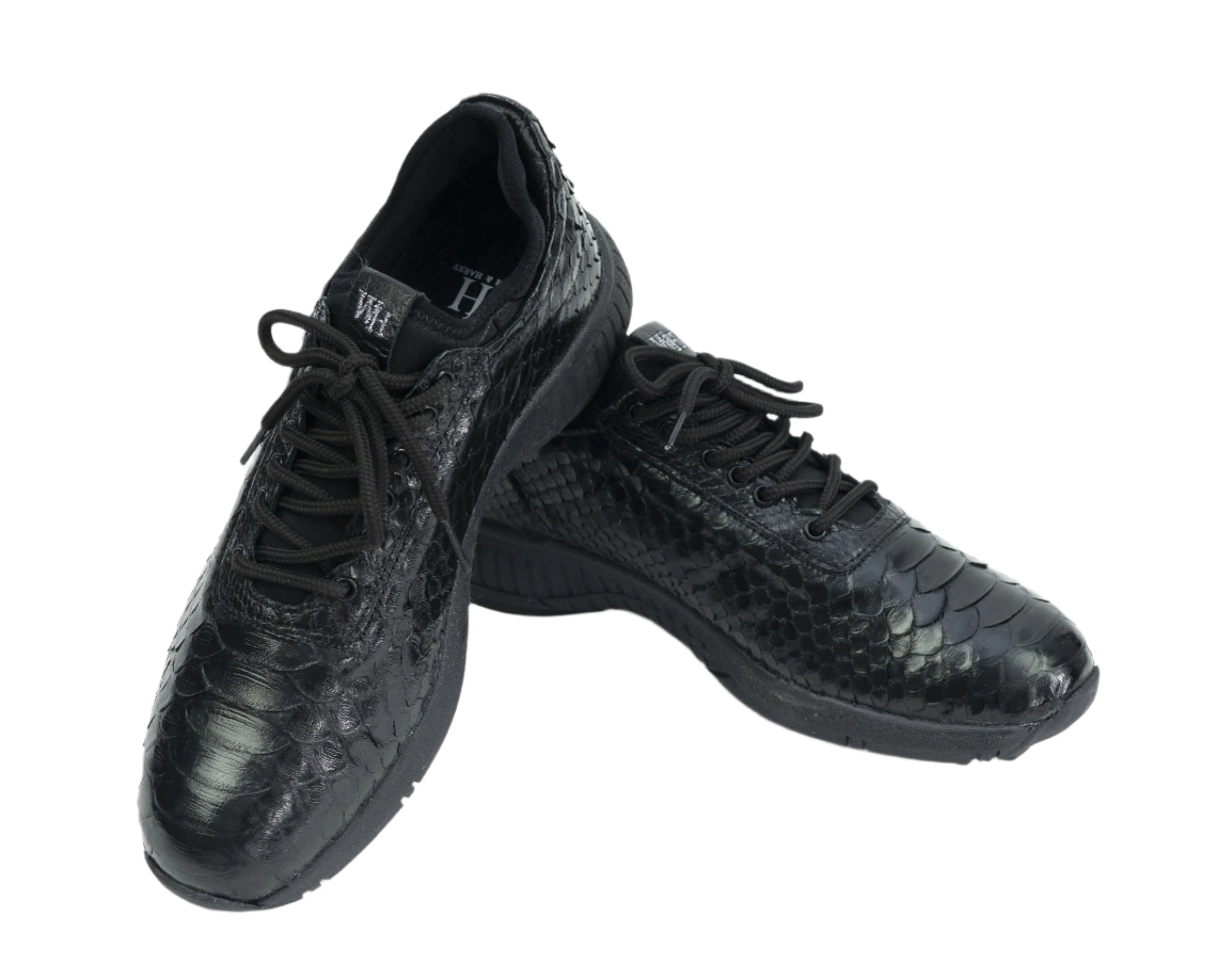 Luxurious HandPainted Exotic Python Golf Shoes for Men in Black Avail