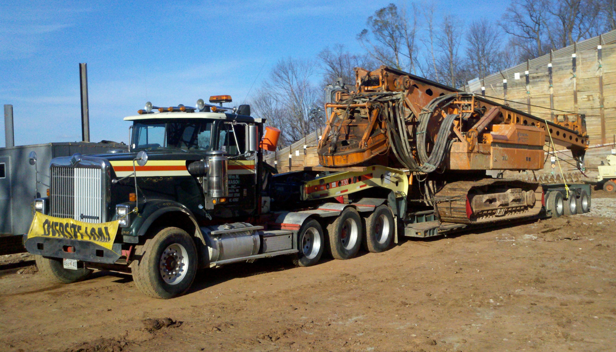 commercial carrierheavy equipment trucking companylift trucks