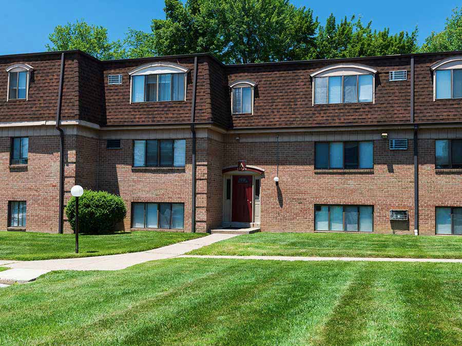 Oak Tree Apartments in Glenolden, PA Philadelphia Apartments