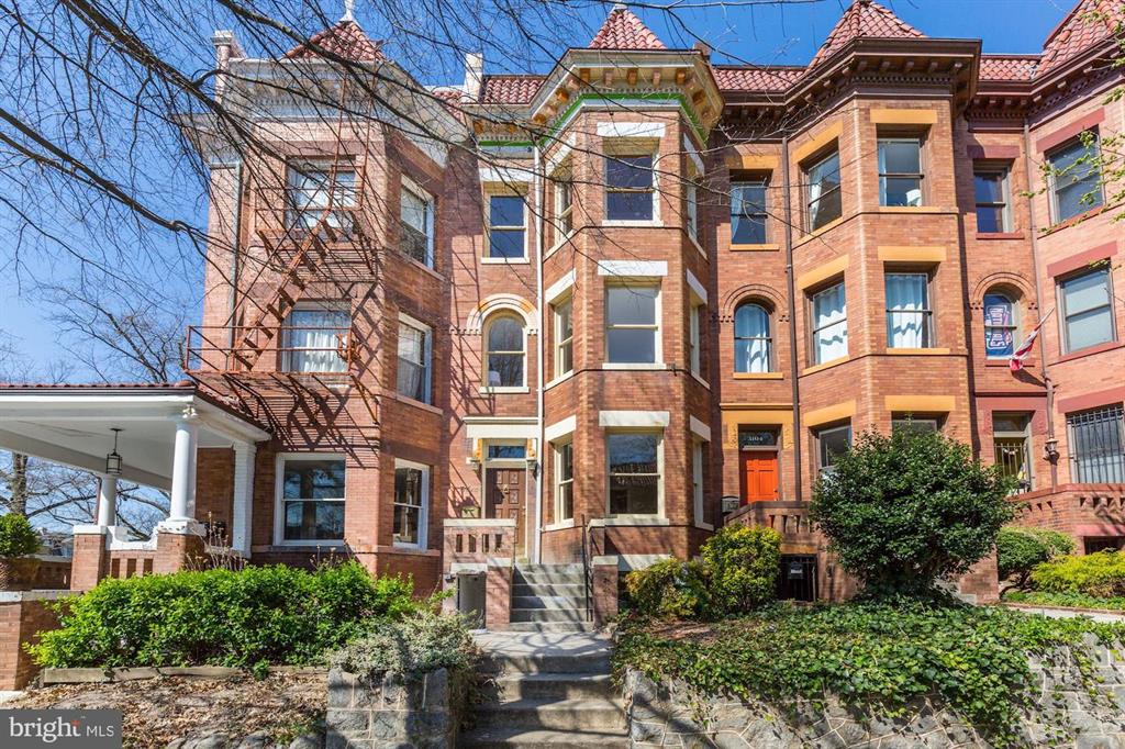 SOLD 3102 18th St NW WilliamsPritchett Team