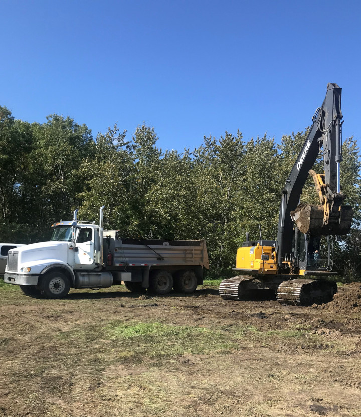Home Williams Backhoe Services Ltd.