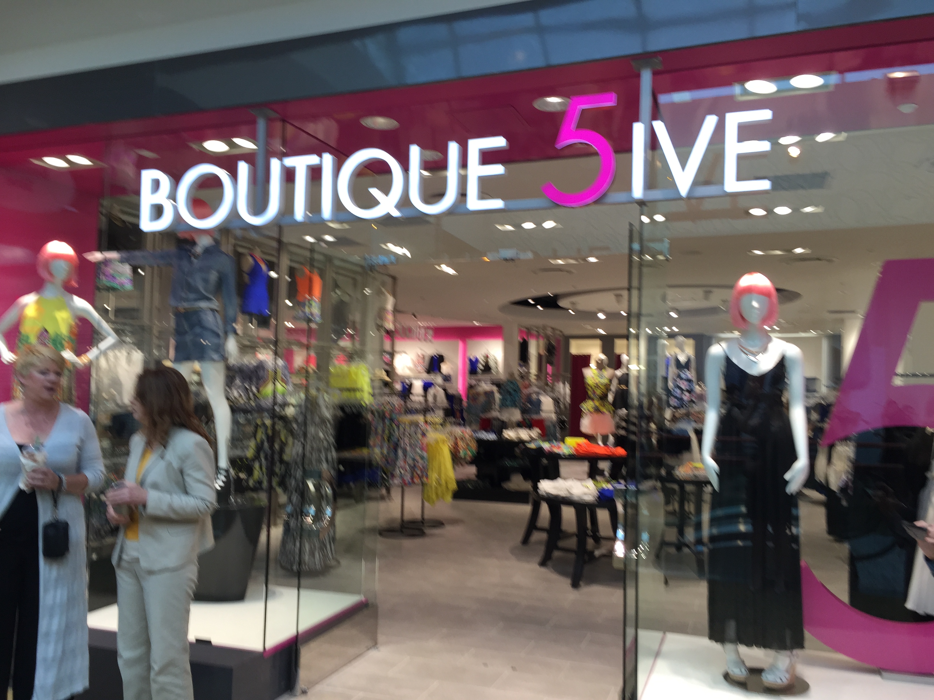 CoolSprings Galleria Celebrates New Stores with Days of Grand Opening