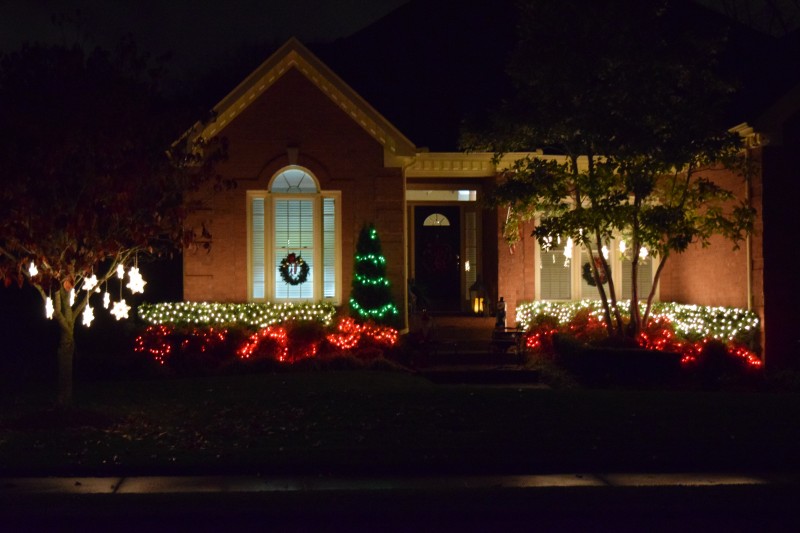 Scene Around Town Holiday Lights in Polk Place Williamson Source