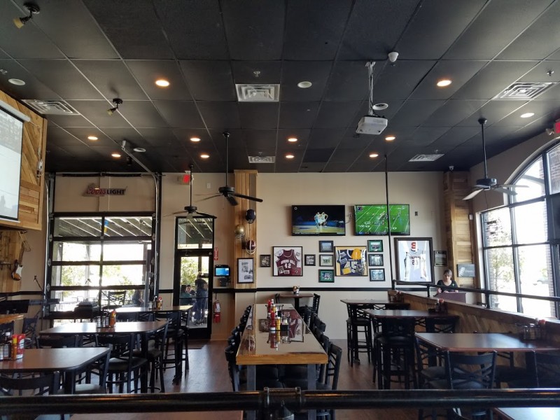 Sidelines Grill Opens in Spring Hill Williamson Source