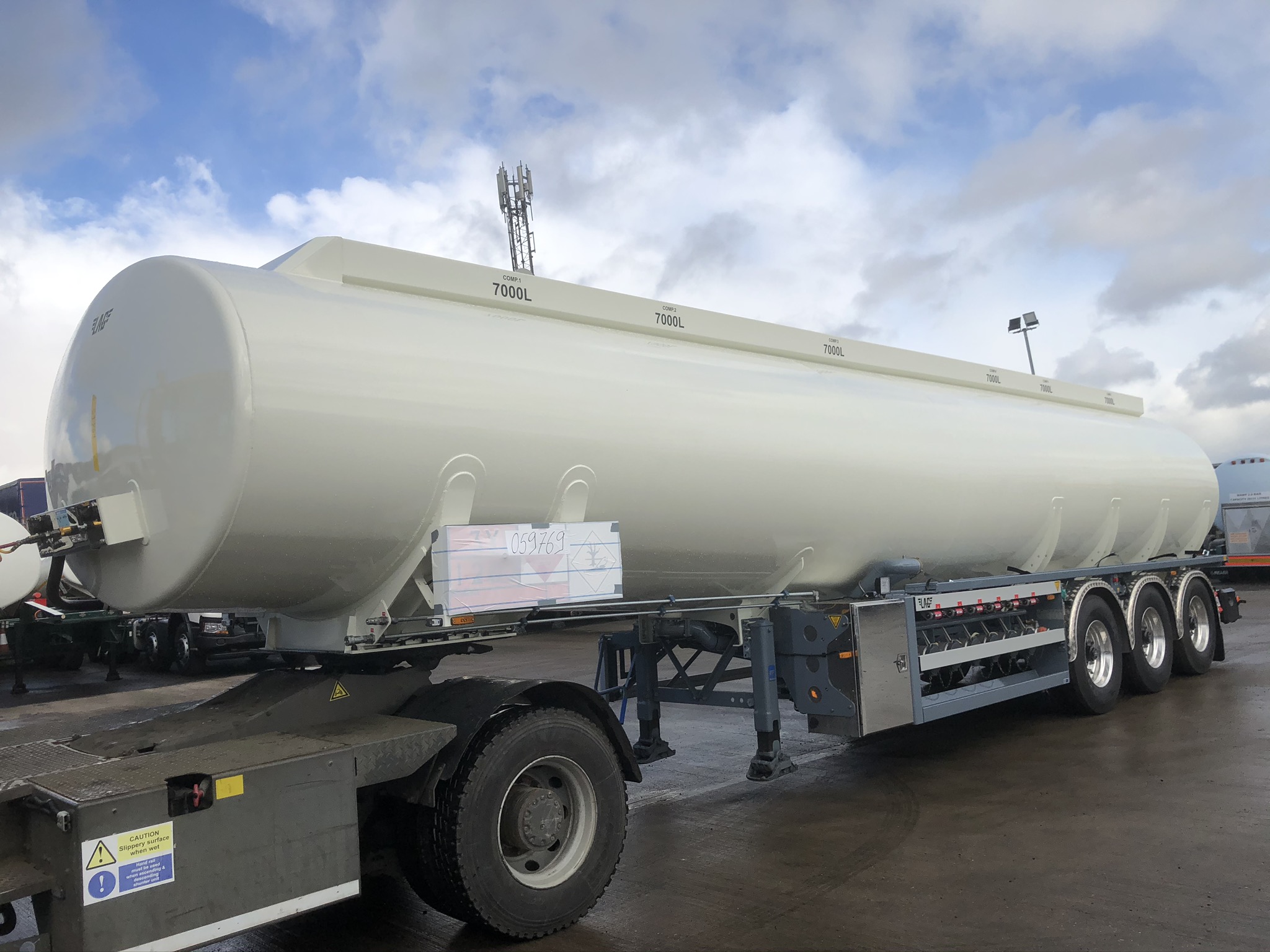 SOON** New LAG 6 Compartment Fuel Tankers Williams Tanker