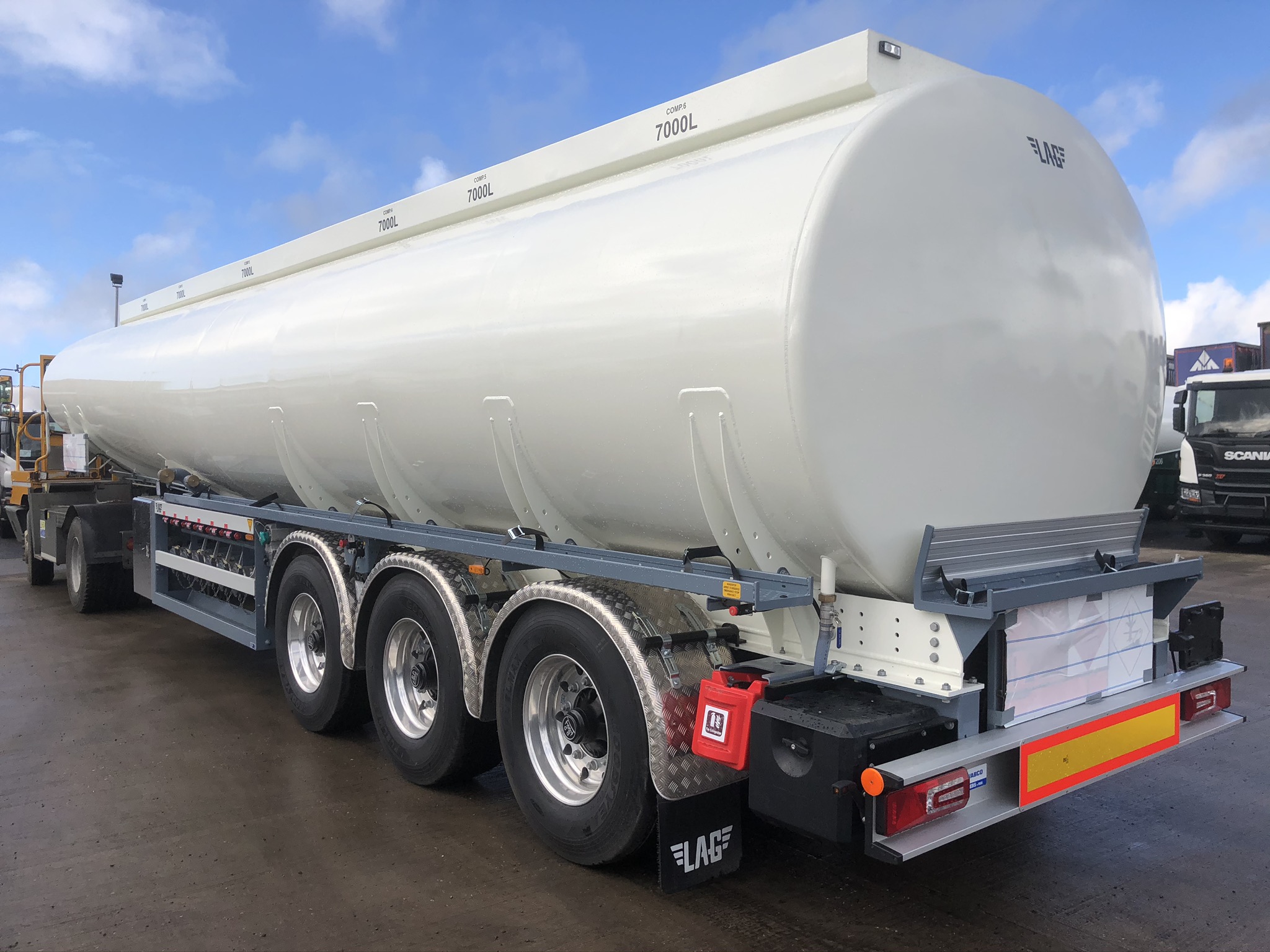 SOON** New LAG 6 Compartment Fuel Tankers Williams Tanker