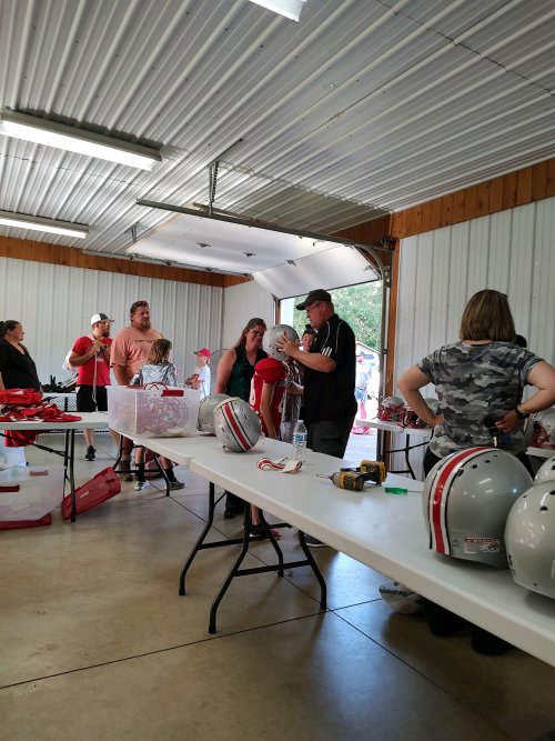 Willie Davis Youth Football Fredericktown Ohio Registration Forms.