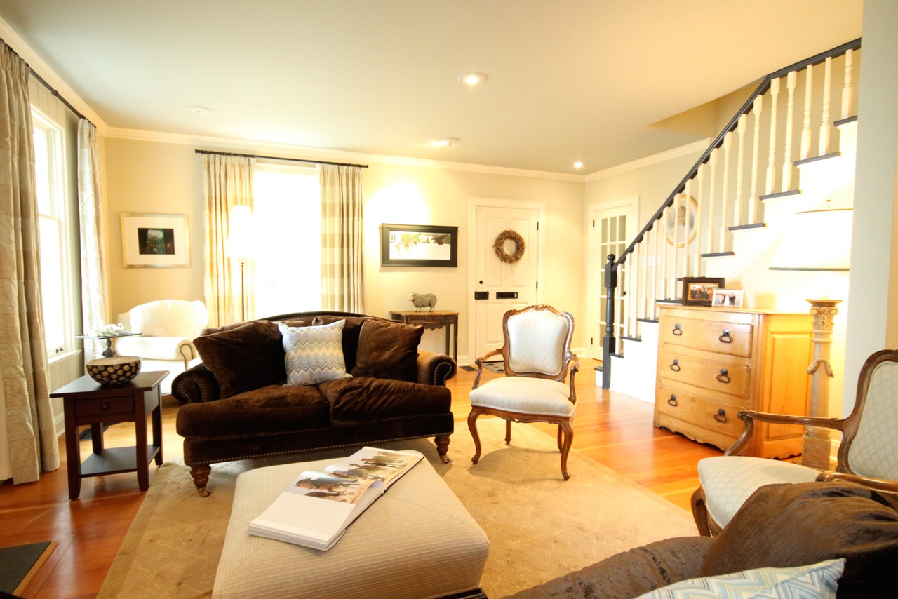 Oakville Lake House WillMac Design