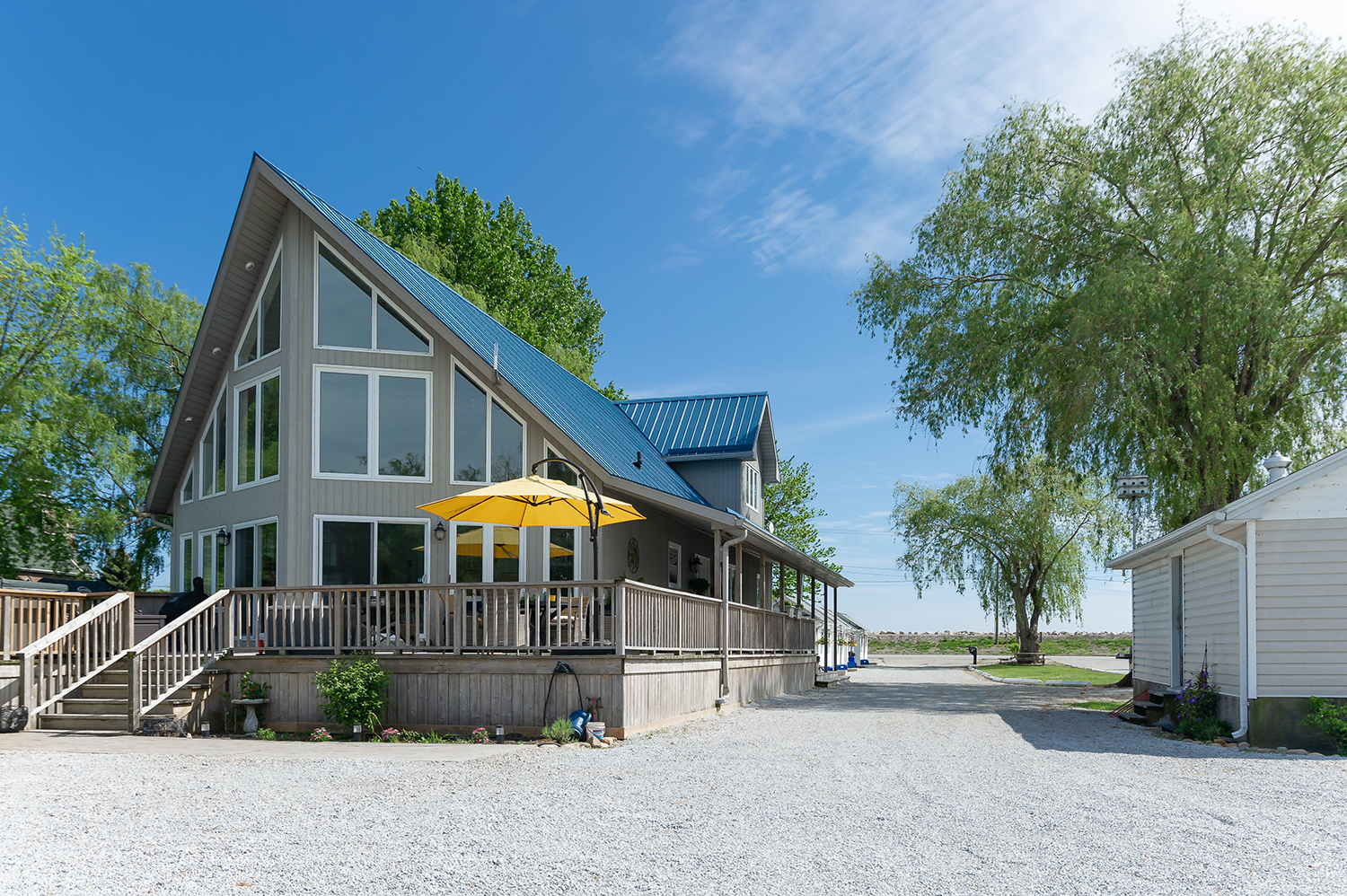 Gallery Willow Barrel Retreat Cabin and Cottage Rentals Erieau