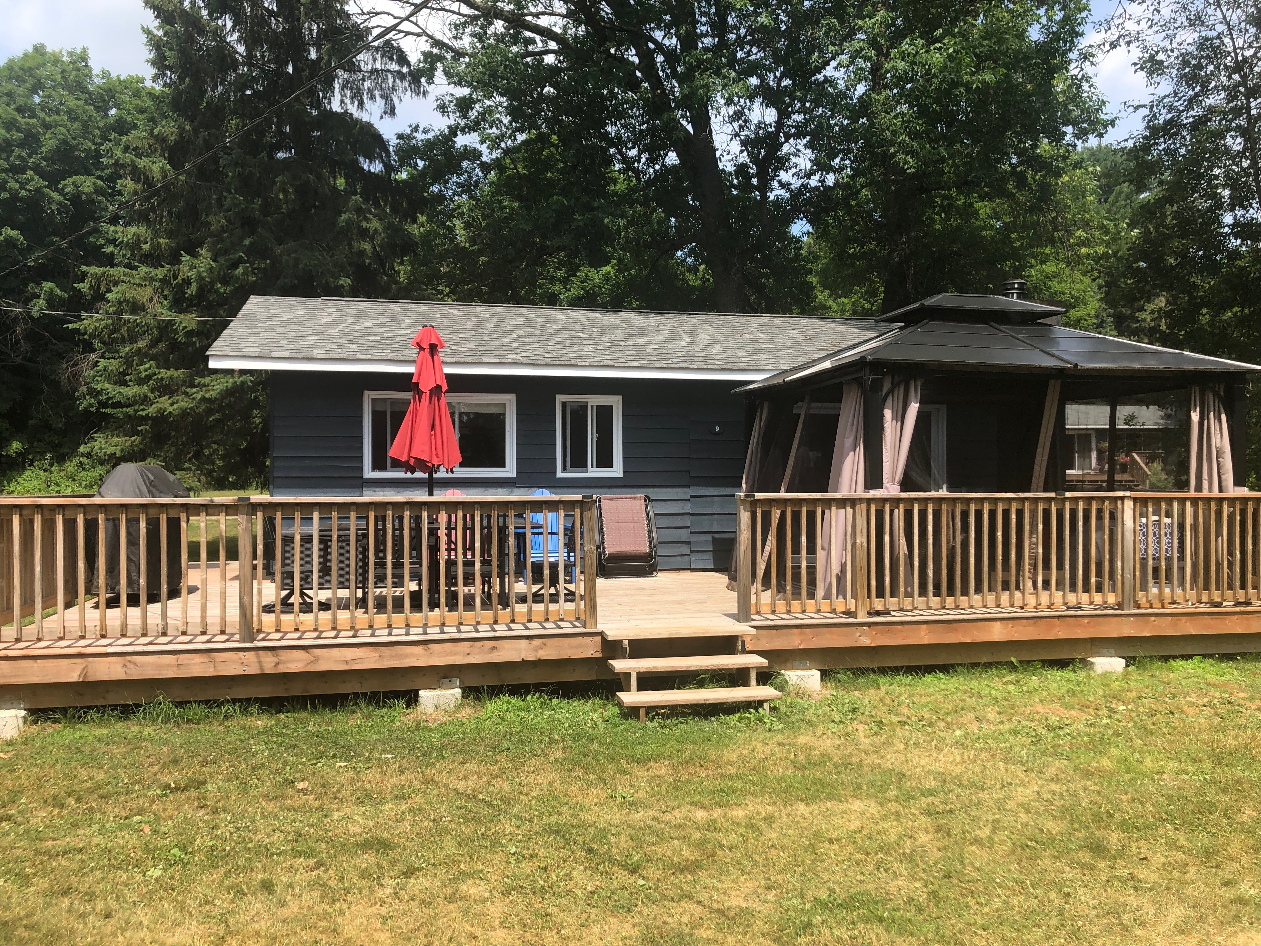 file24 Willow Beach Cottages