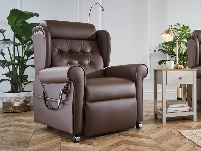 Riser Recliner Chairs The Newhampton Willowbrook