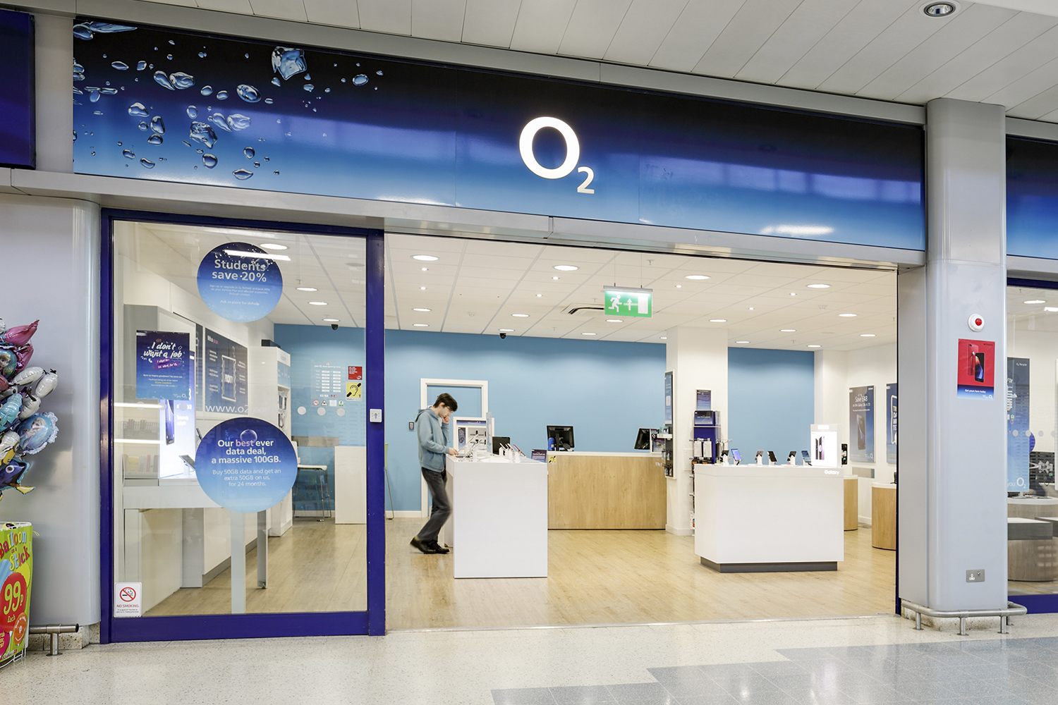 O2 Willowbrook Shopping Centre