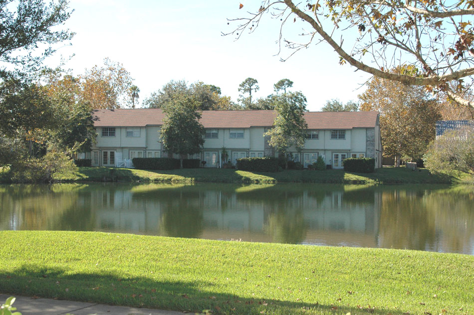 Application Willow Pond Apartments and Townhomes